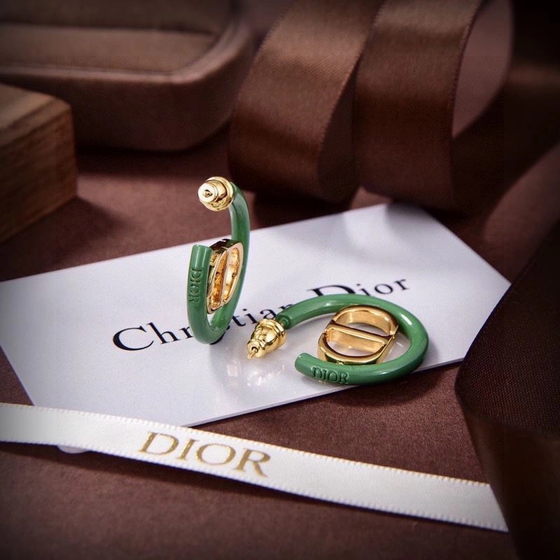 Christian Dior Earrings Trendsetting 234945