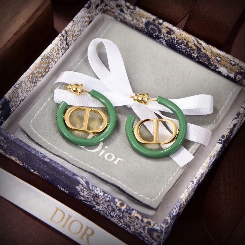 Christian Dior Earrings Trendsetting 234945