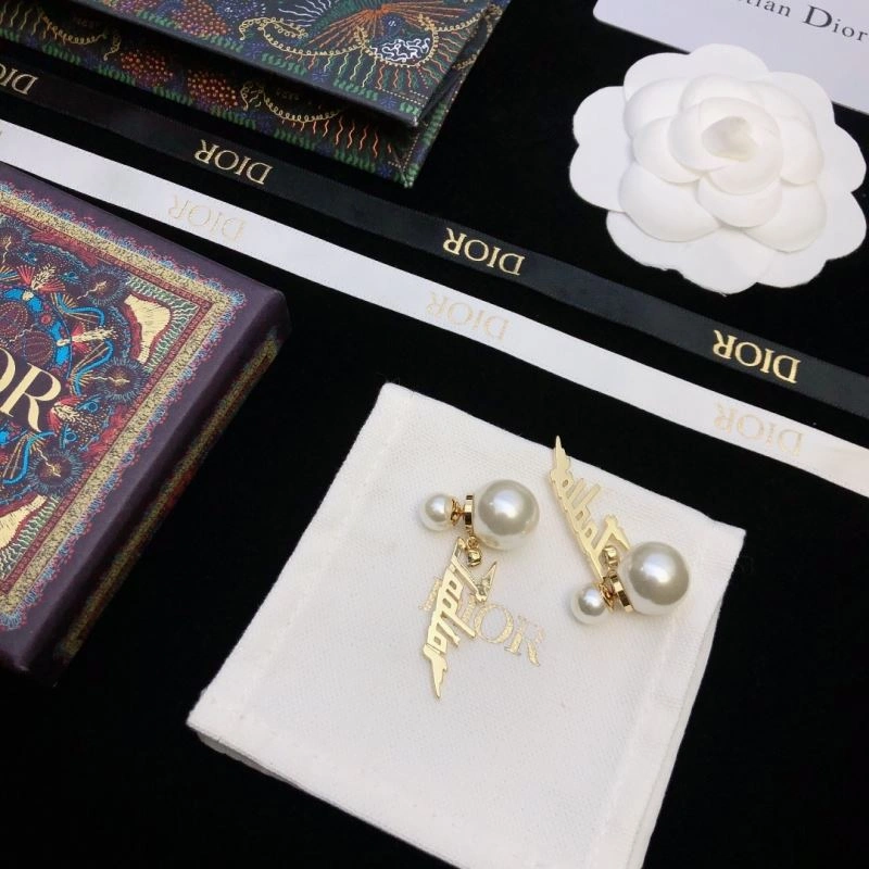 TopPick Christian Dior Earrings 234952