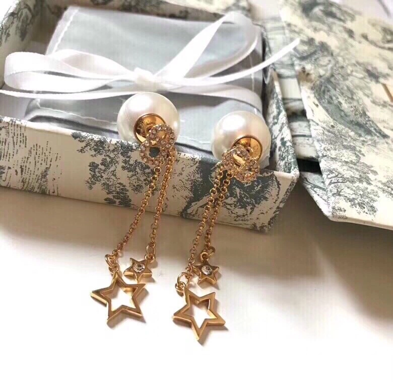 Christian Dior Earrings DailyWear 234961