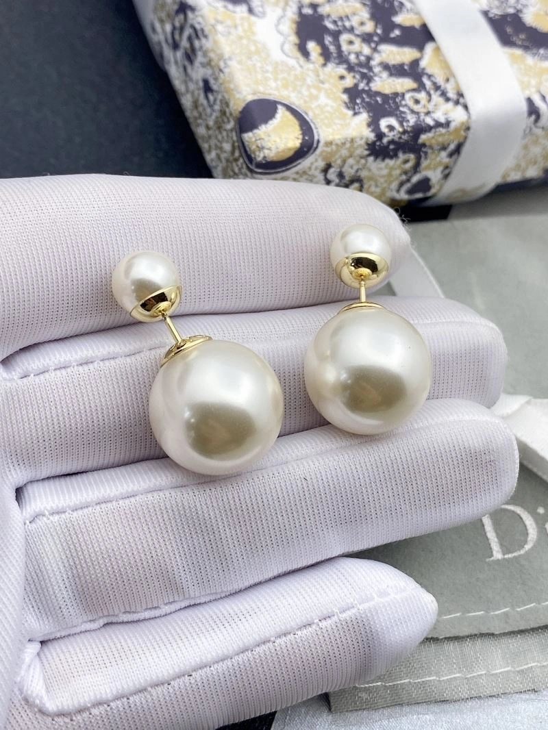 Christian Dior Earrings RelaxedFit 234946