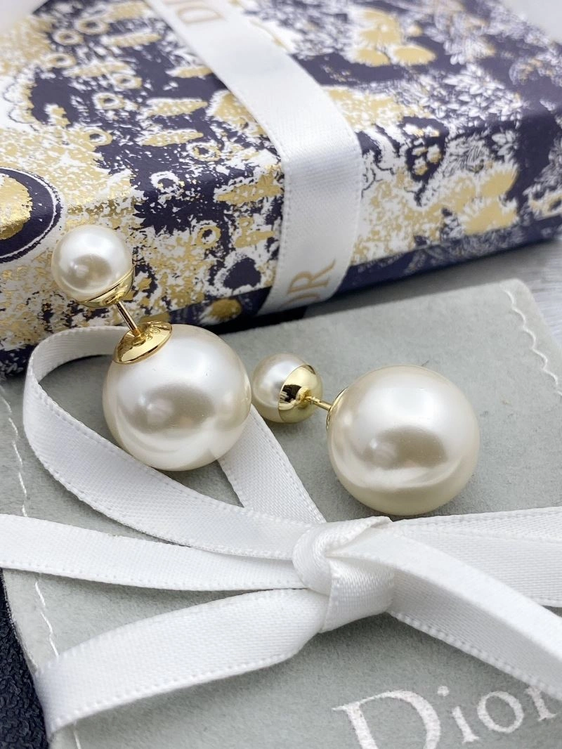Christian Dior Earrings RelaxedFit 234946