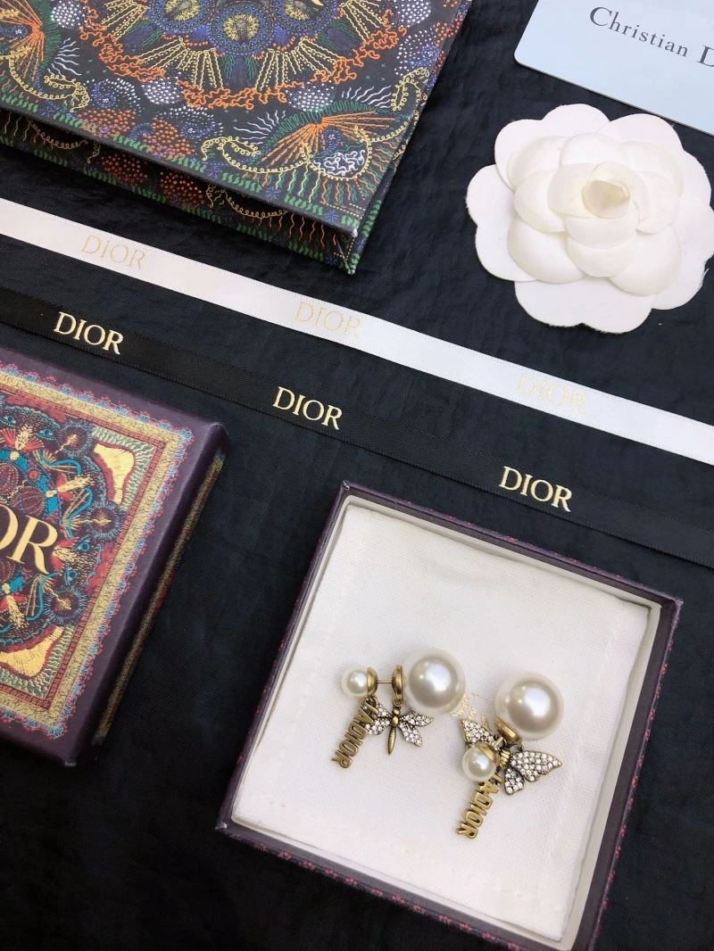 FashionForward Christian Dior Earrings 234942