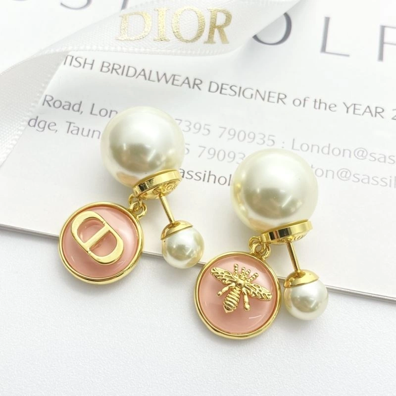 TravelReady Christian Dior Earrings 235001