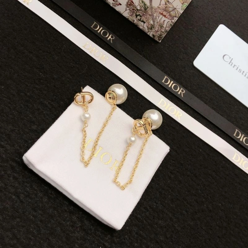Bright Christian Dior Earrings 234931