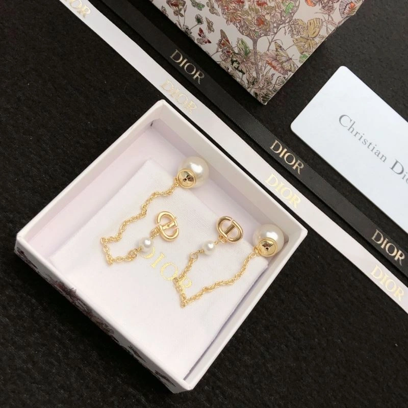 Bright Christian Dior Earrings 234931