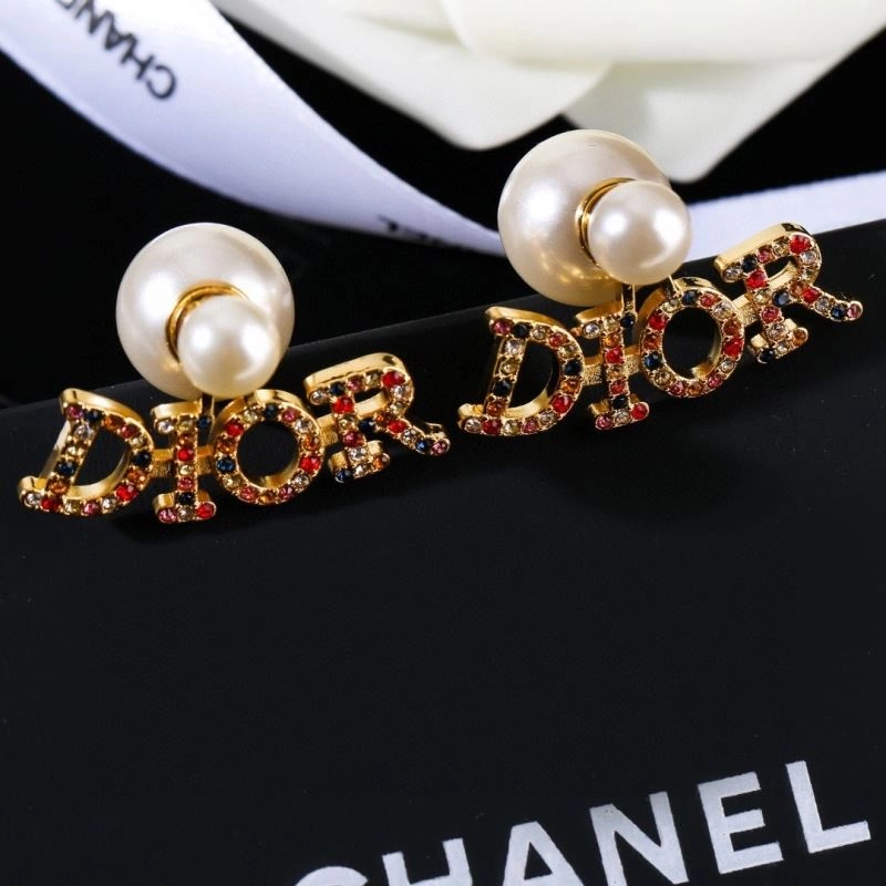 Trendy Christian Dior Earrings 234934