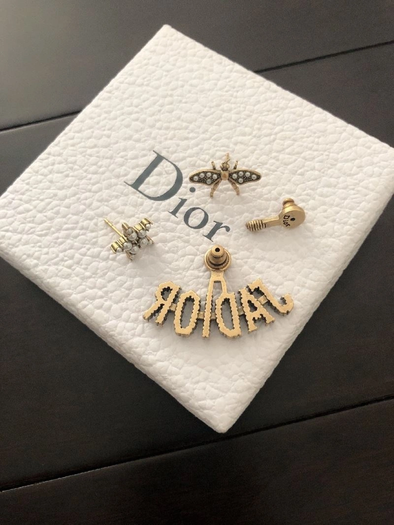 Christian Dior Earrings WrinkleFree 234996
