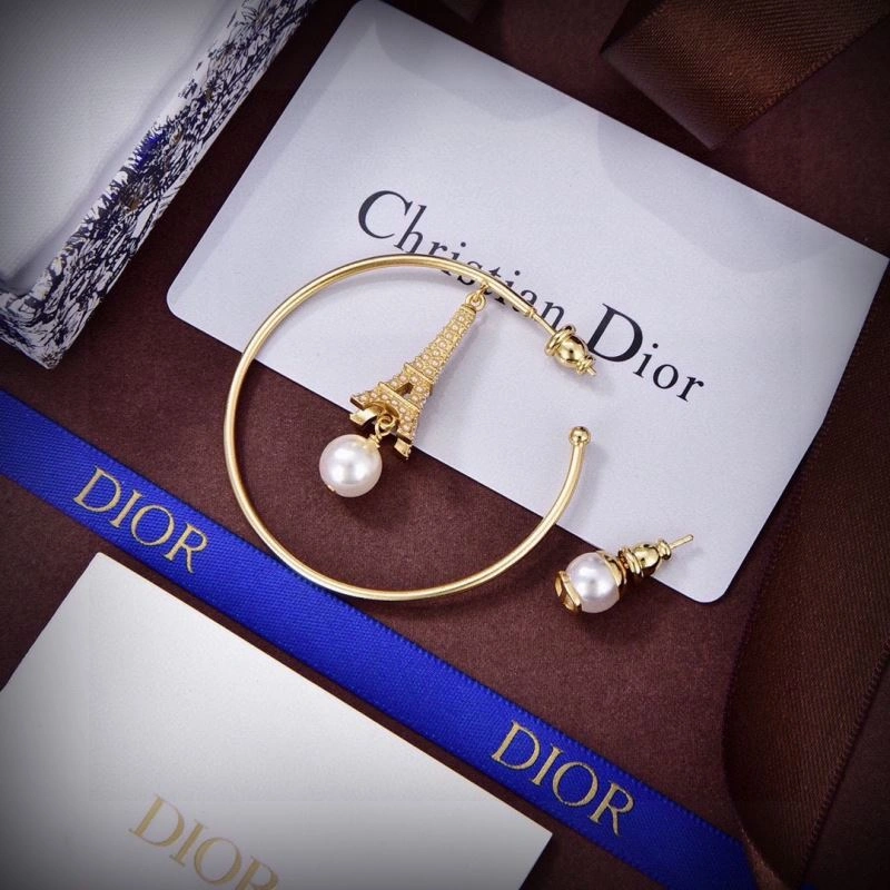 AllSeason Christian Dior Earrings 234916