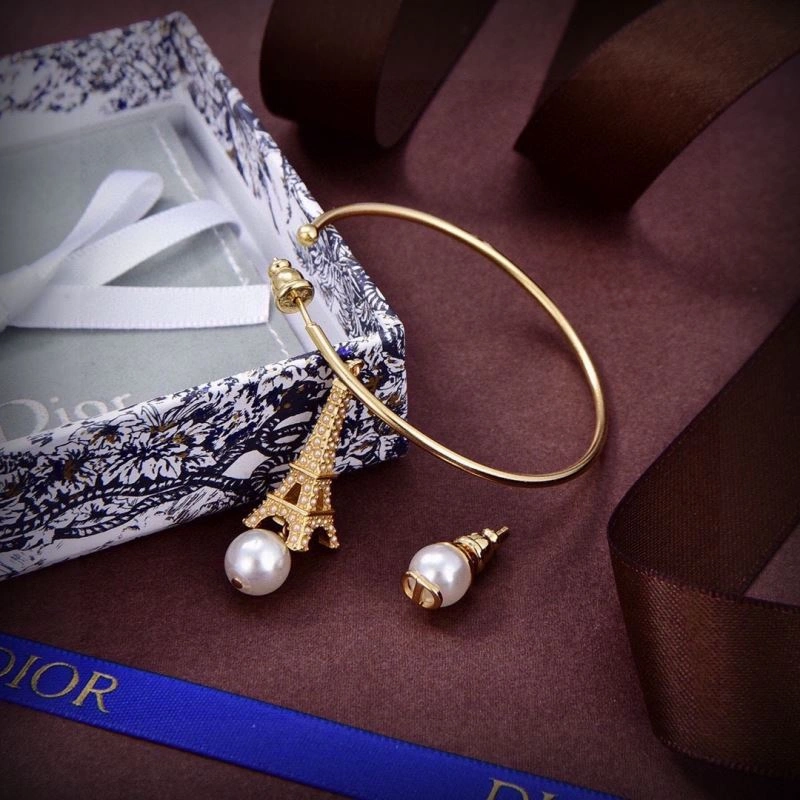AllSeason Christian Dior Earrings 234916
