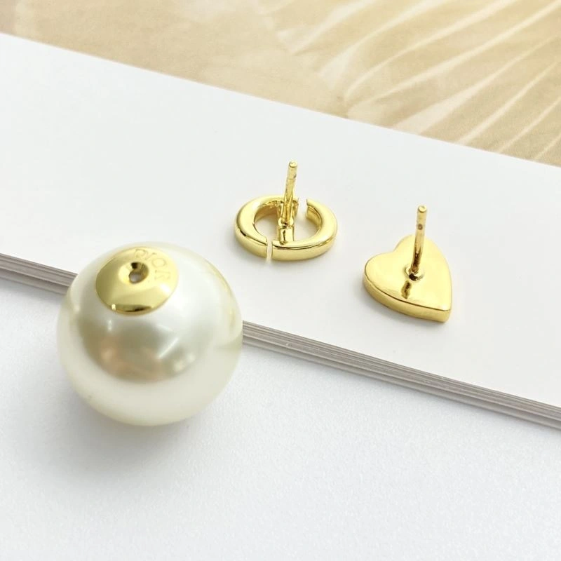 Christian Dior Earrings Refined 234976