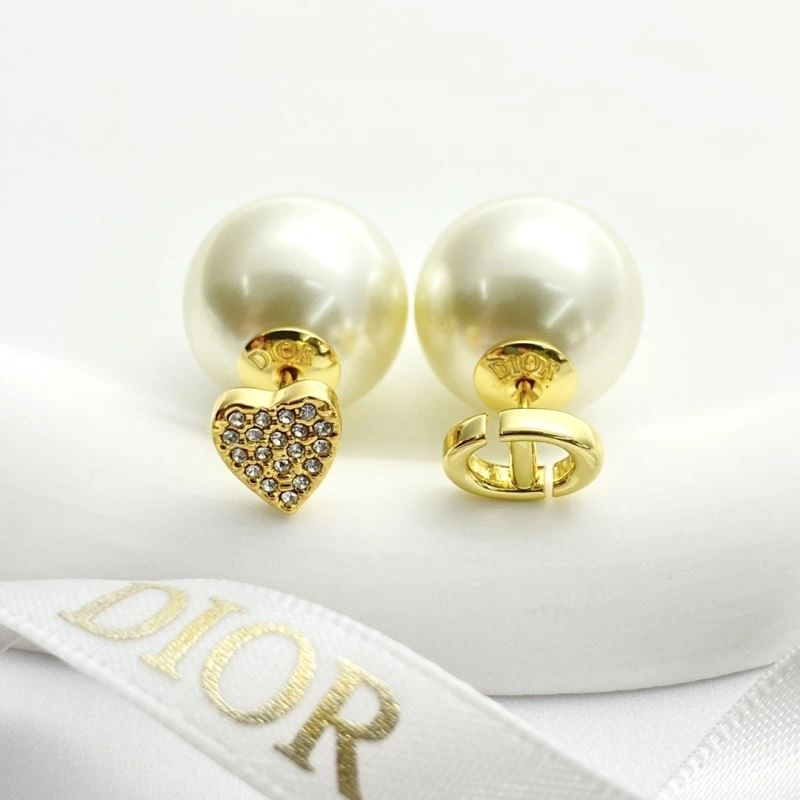 Christian Dior Earrings Refined 234976