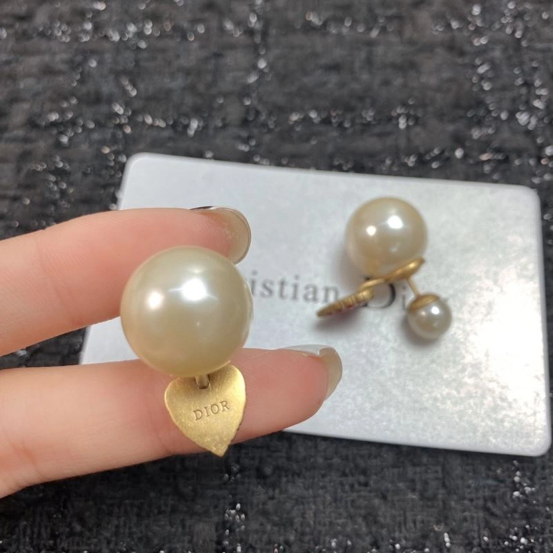 Christian Dior Earrings Durable 234903