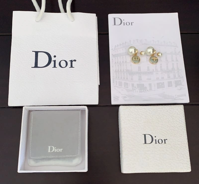 Christian Dior Earrings ComfortFit 234908