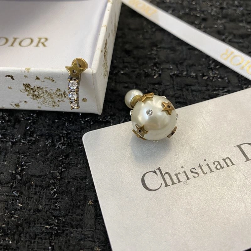 SunProtective Christian Dior Earrings 234905
