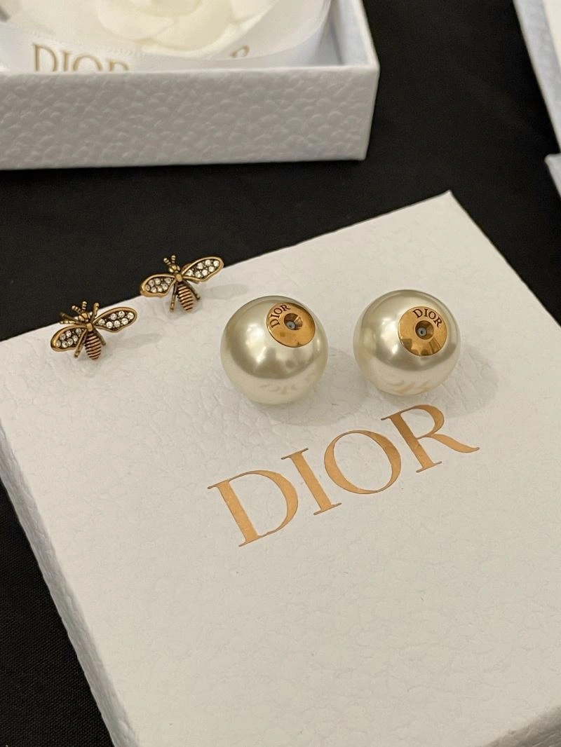 Christian Dior Earrings Comfortable 234883