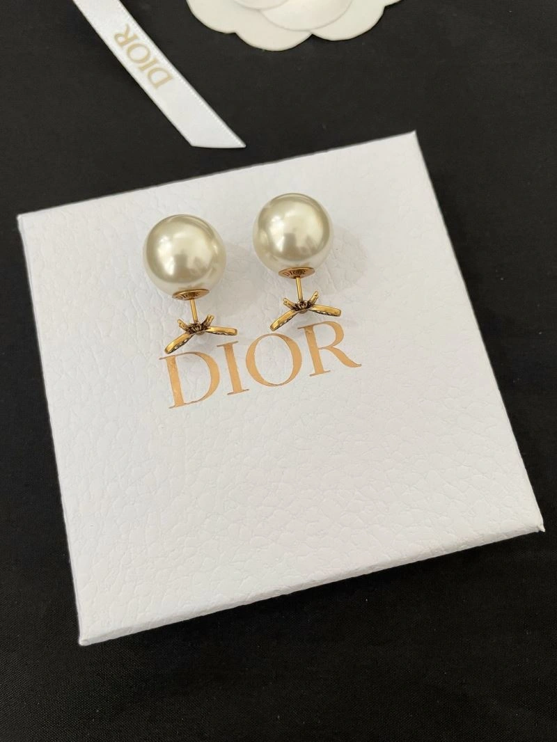 Christian Dior Earrings Comfortable 234883