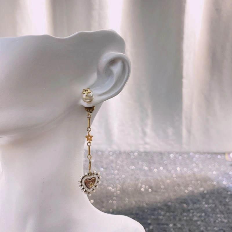 Sustainable Christian Dior Earrings 234951