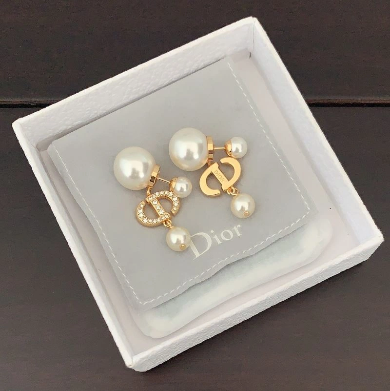 Christian Dior Earrings RelaxedFit 234876