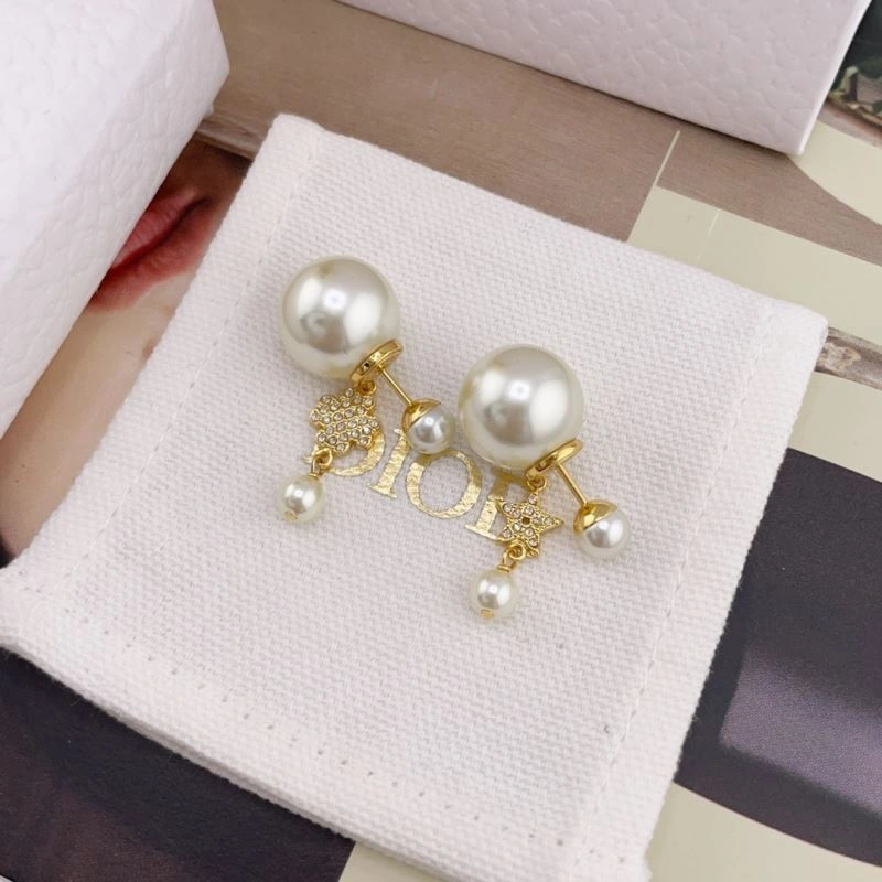 FlexibleFit Christian Dior Earrings 234579