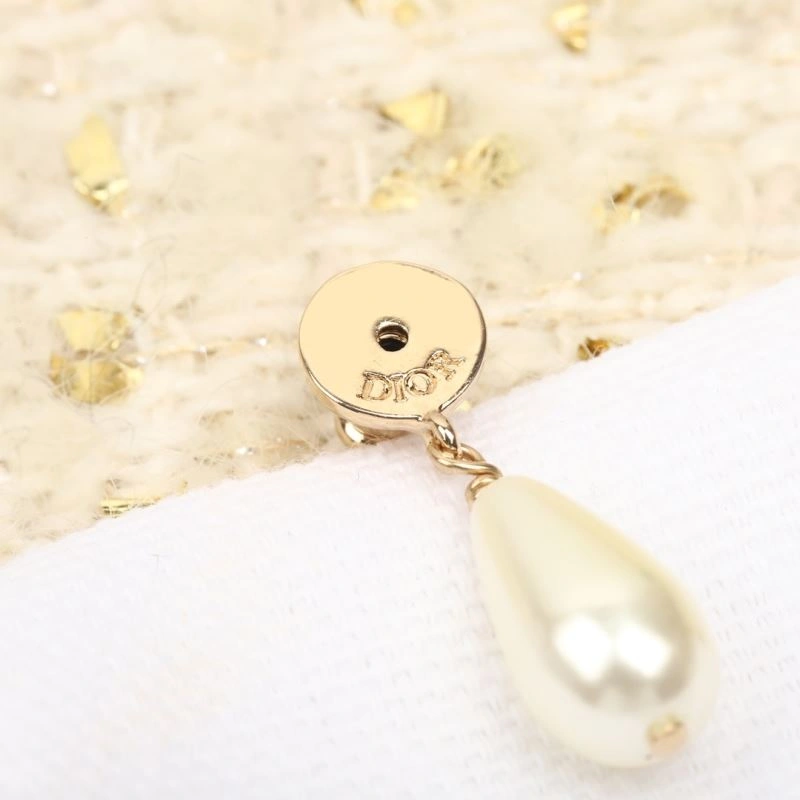 Christian Dior Earrings UrbanChic 234564