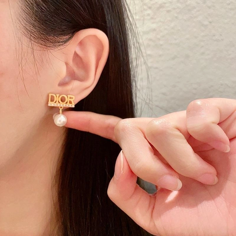 Christian Dior Earrings Efficient 234557