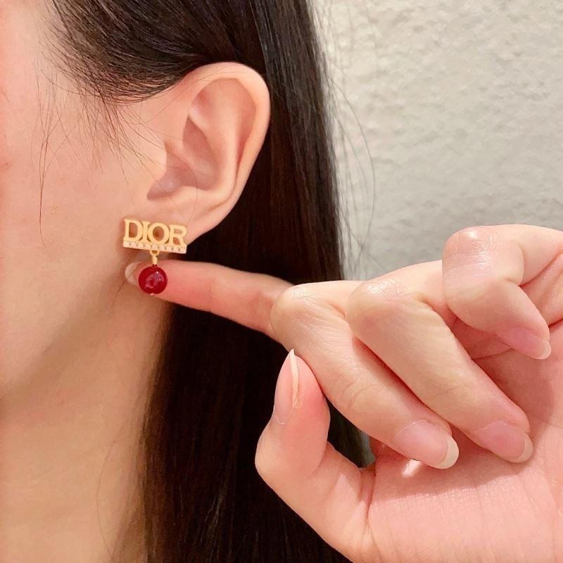 Affordable Christian Dior Earrings 234552