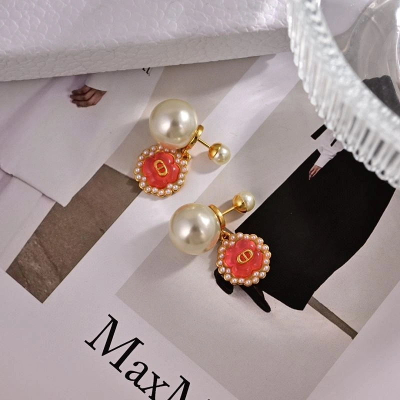 Refined Christian Dior Earrings 234586