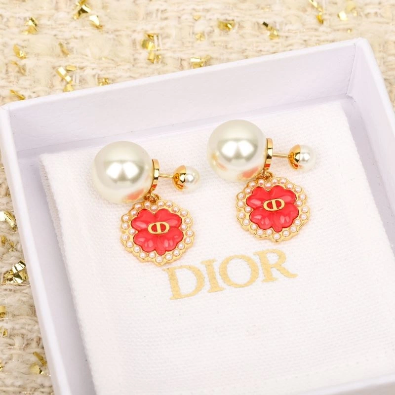 Cozy Christian Dior Earrings 234612