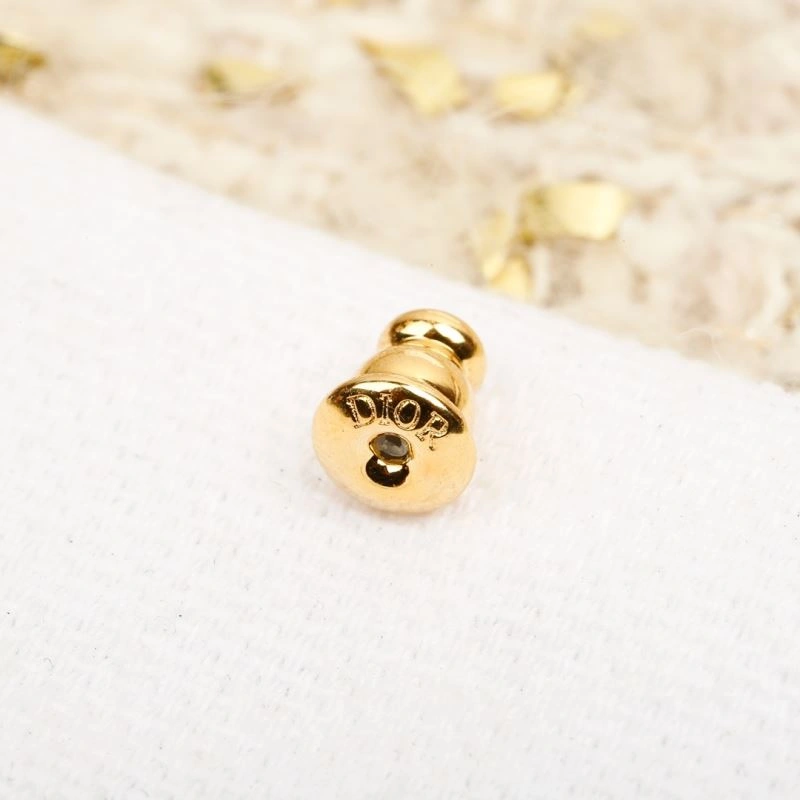 FashionForward Christian Dior Earrings 234546