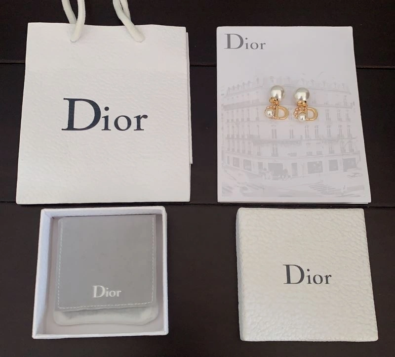 Christian Dior Earrings Popular 234540