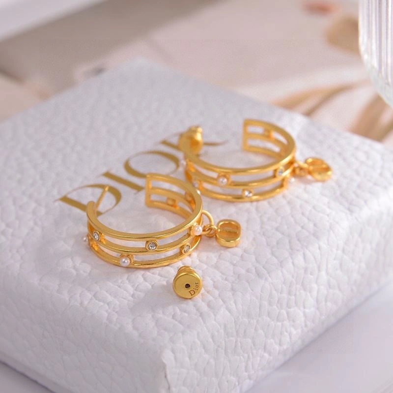 Christian Dior Earrings ModernLook 234529