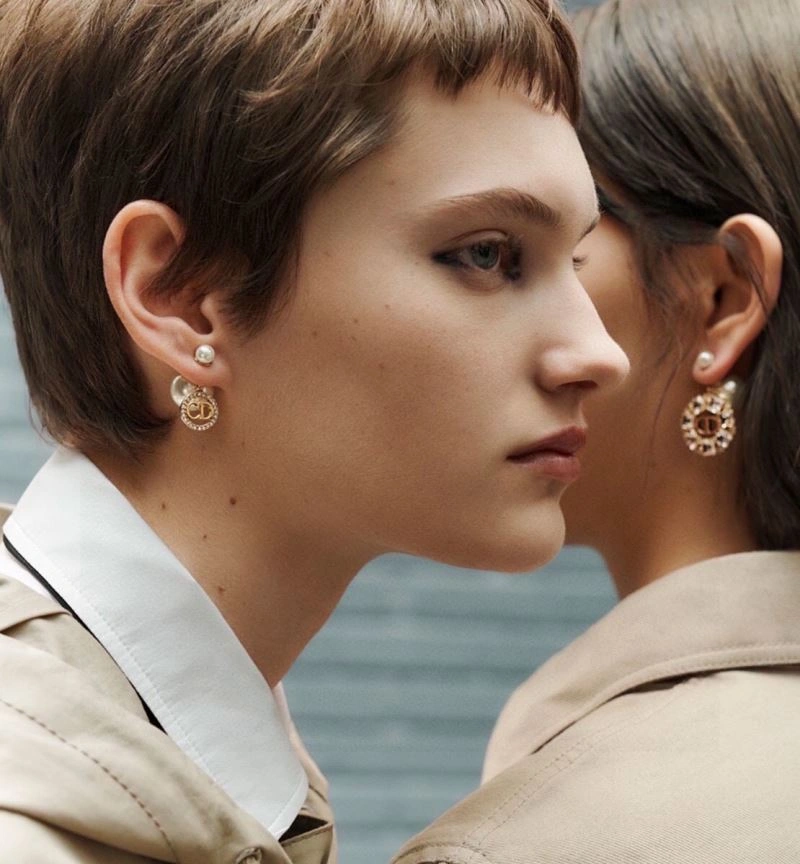 Christian Dior Earrings Breathable 234530