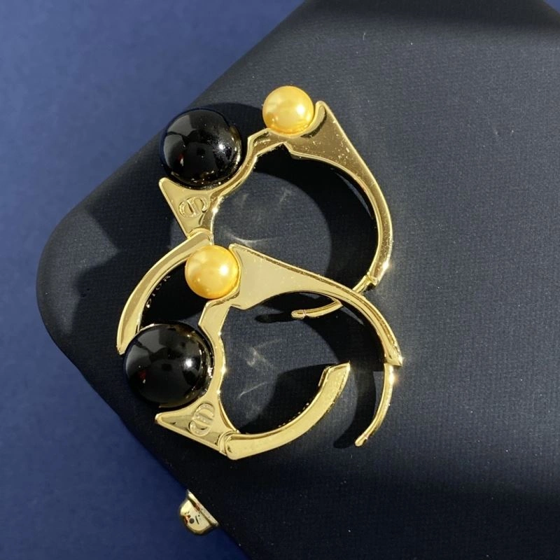 Christian Dior Earrings Comfortable 234559