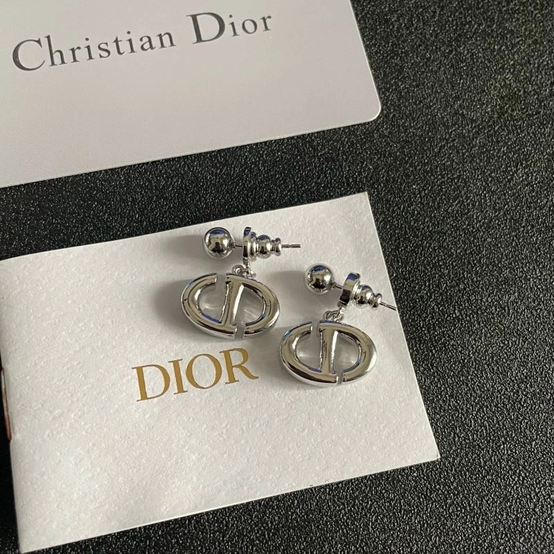 Vibrant Christian Dior Earrings 234502