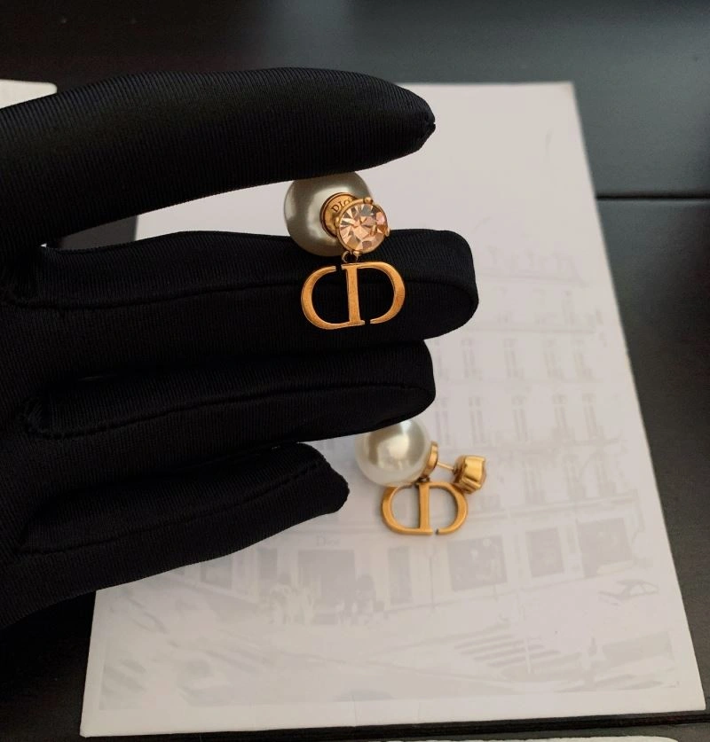 Soft Christian Dior Earrings 234561