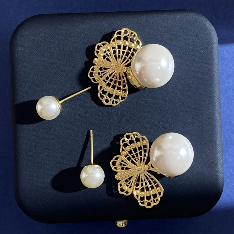 ComfortFit Christian Dior Earrings 234488