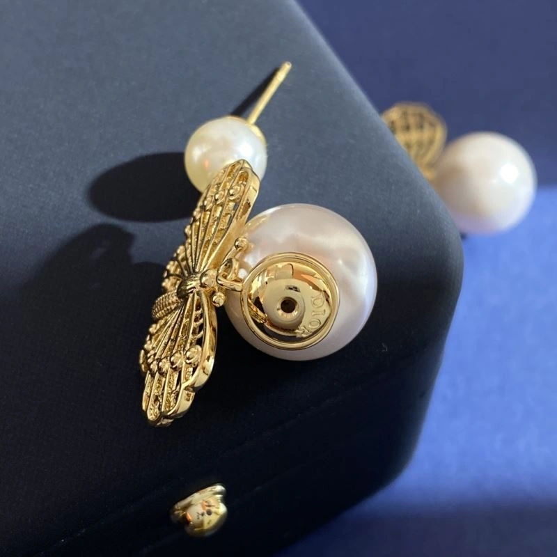 ComfortFit Christian Dior Earrings 234488