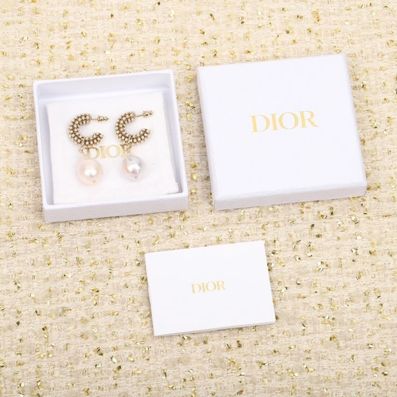 Christian Dior Earrings Stretchable 234480