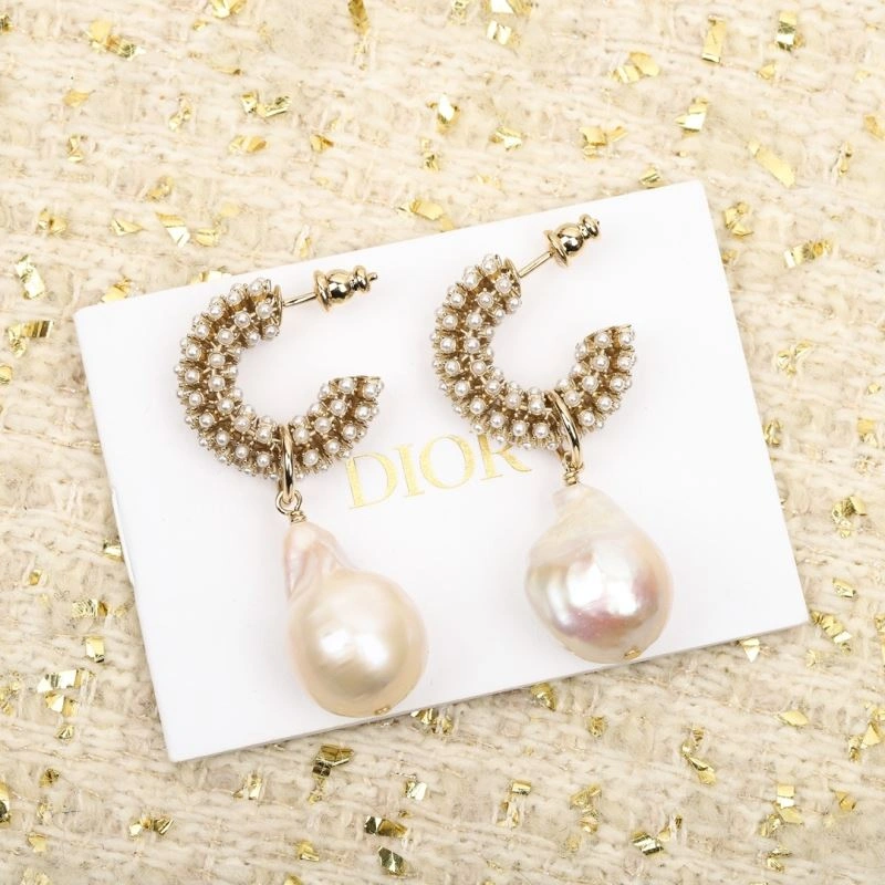 Christian Dior Earrings Stretchable 234480
