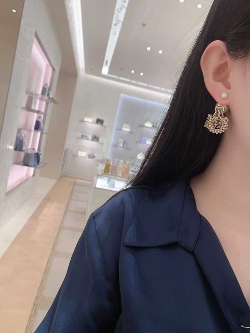 Christian Dior Earrings Timeless 234483