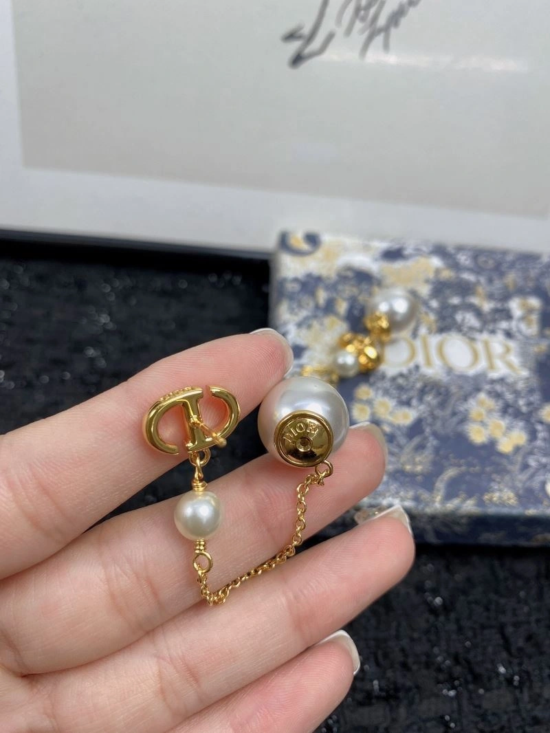 Christian Dior Earrings ComfortFit 234482