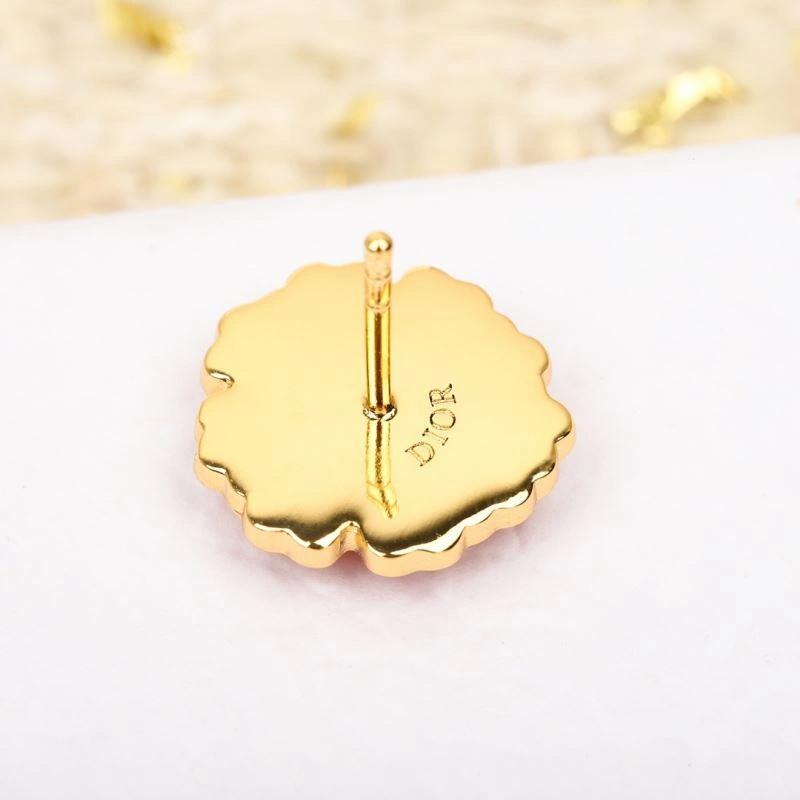 Versatile Christian Dior Earrings 234465