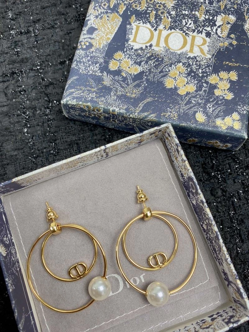 RelaxedFit Christian Dior Earrings 234531