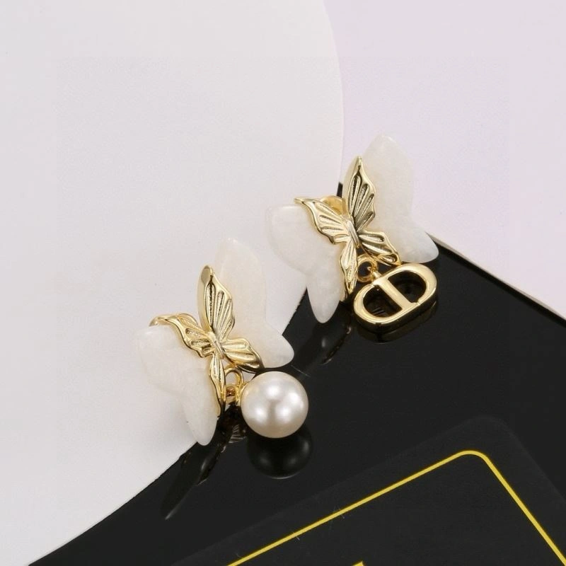 Christian Dior Earrings SmoothTexture 234445