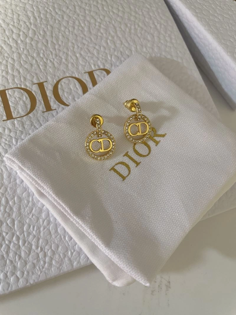 Fashionable Christian Dior Earrings 234448