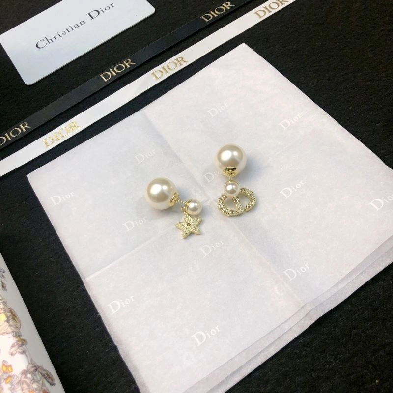 Christian Dior Earrings Durable 234491