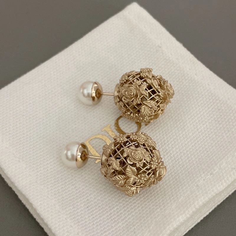 Christian Dior Earrings Flexible 234416