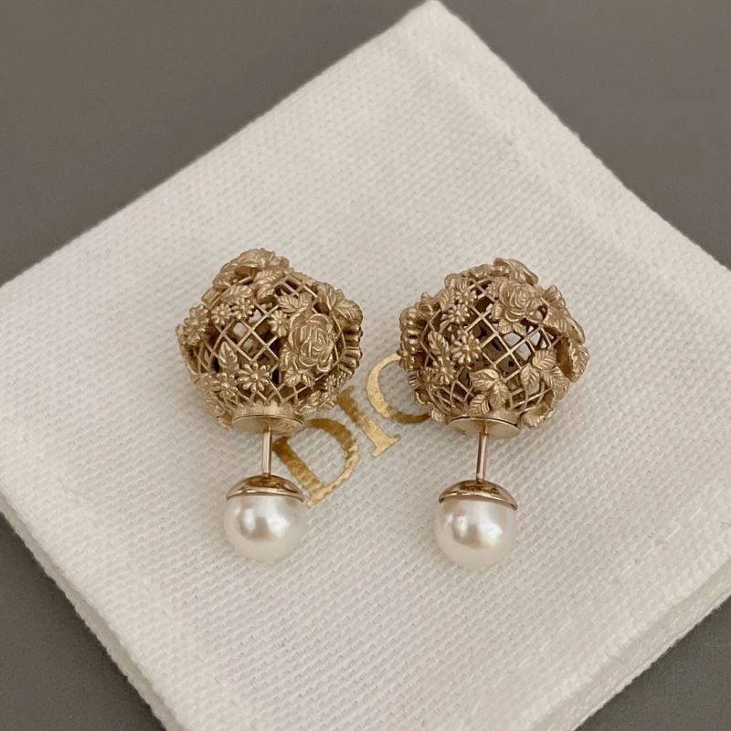 Christian Dior Earrings Flexible 234416