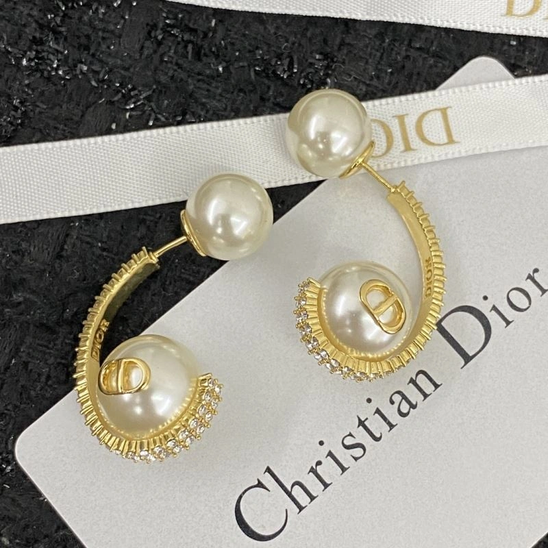 Christian Dior Earrings Unique 234402